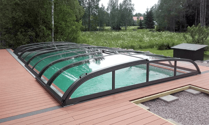 Zuverlässige Überdachung für Schwimmbäder und professioneller Service